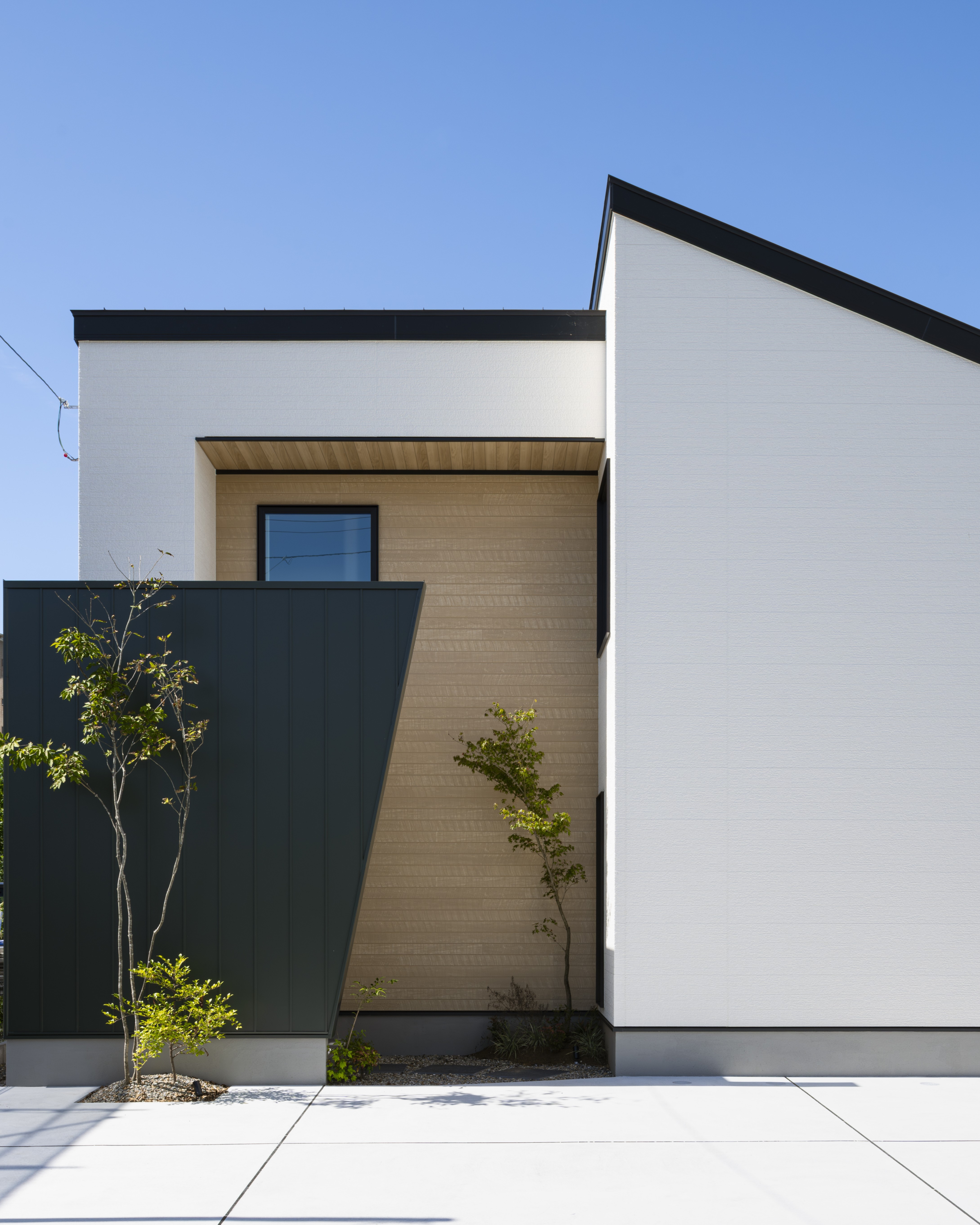 2026年、家はもう建てられない？今の住宅市場と新築を諦める前に知ってほしいこと｜ダイアサ